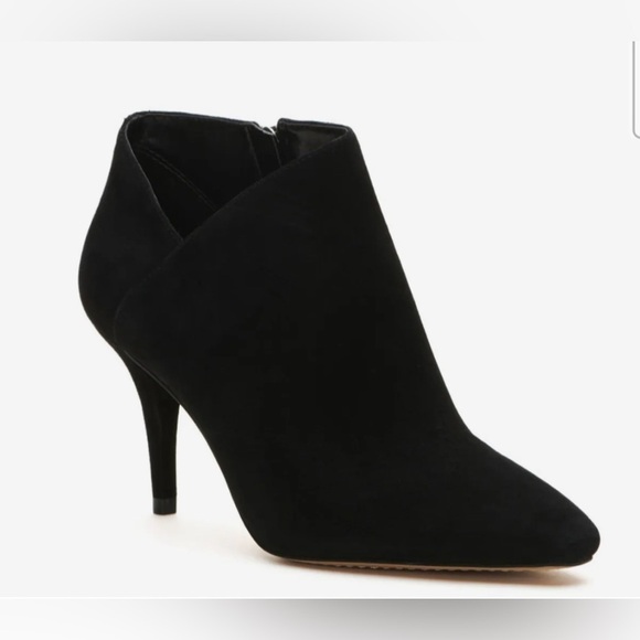 VINCE CAMUTO AVELINSA BLACK SUEDE BOOTIE SIZE 6.5 NEW - Picture 8 of 8
